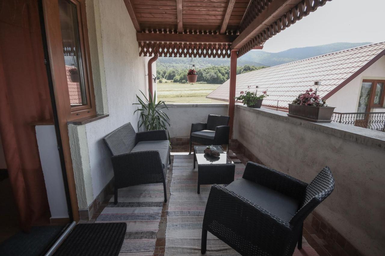Apartman Lucija & Luka Otocac Exterior photo